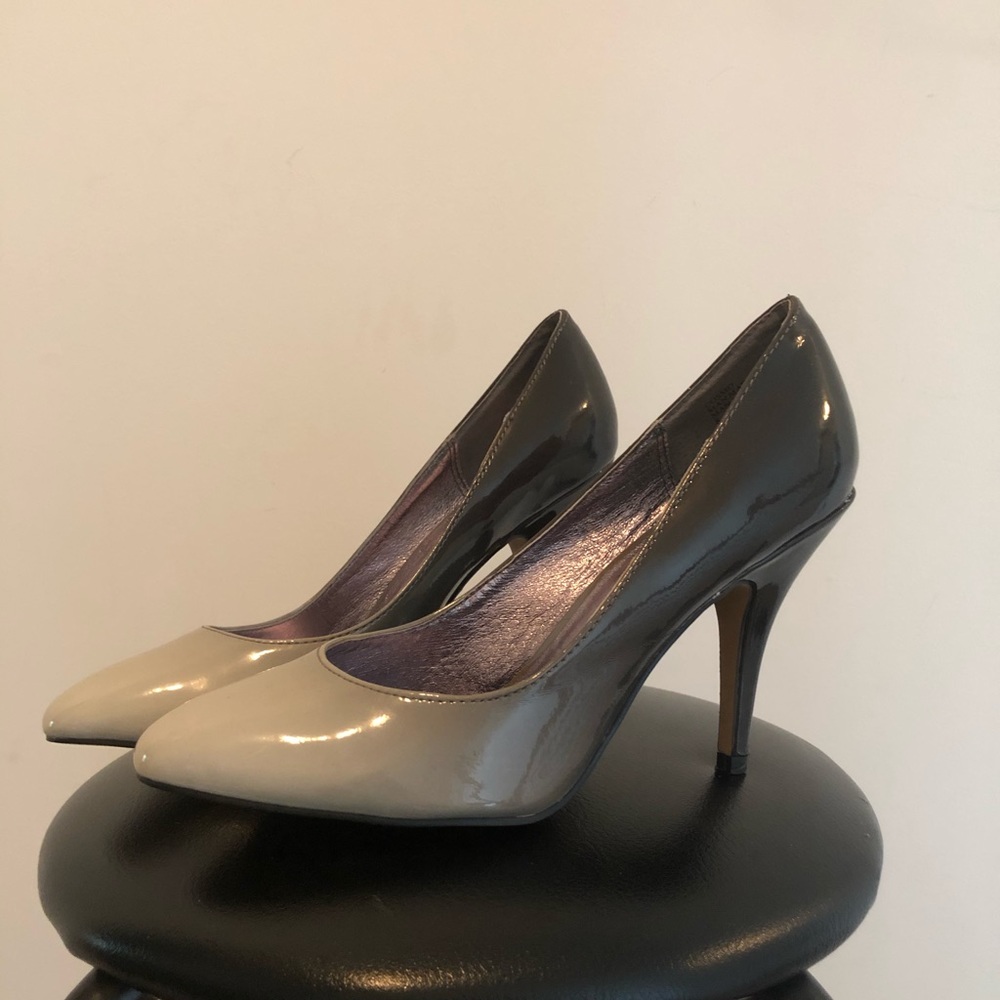 Like new! Dollhouse Pump.